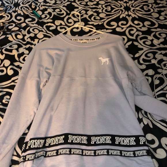 Tops - Picture 3 of 13